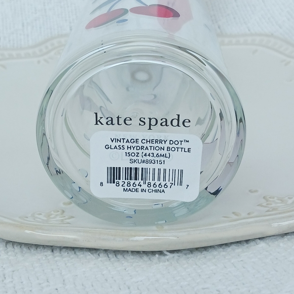 Kate Spade New York × Lenox Vintage Cherry Dot Glass Hydration Bottle 15 oz. - Picture 14 of 15